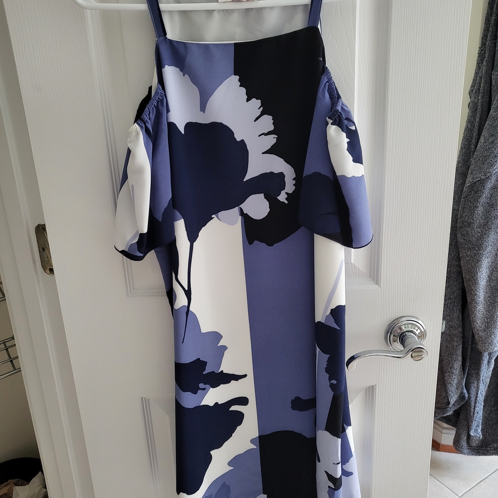 Floral Cold Shoulder Dress in Blue and White